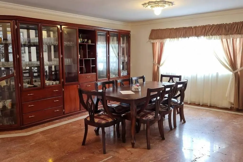 Quinta De Lujo En Challuabamba, Cuenca Villa