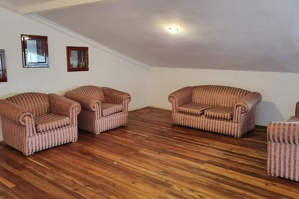 Quinta De Lujo En Challuabamba, Cuenca Villa 0*,  Ekvador