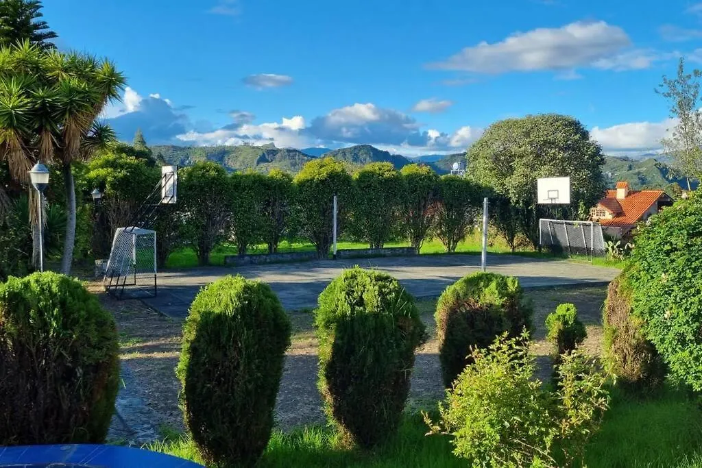 Quinta De Lujo En Challuabamba, Cuenca Villa Ekvador