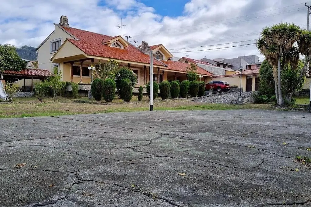 Quinta De Lujo En Challuabamba, Cuenca Villa
